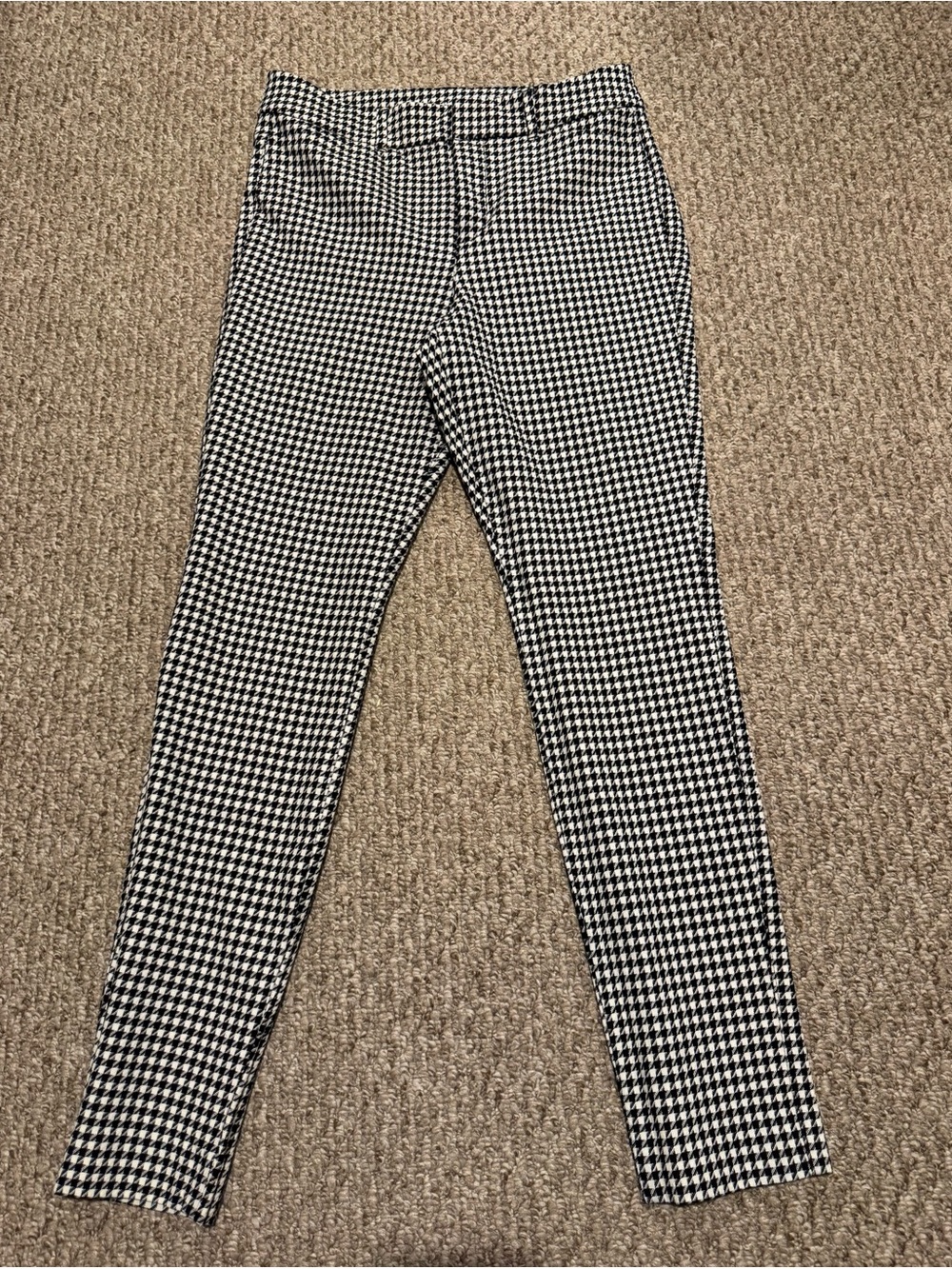 Old Navy Black and White Houndstooth Straight Leg Pants